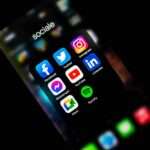 How to Detox from Social Media and Reels